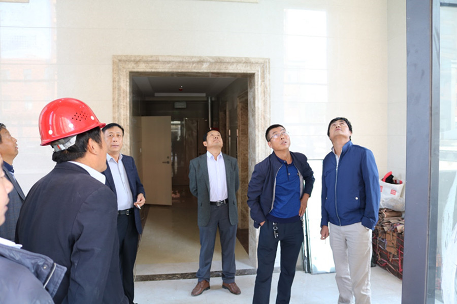 鏂板煄鍥介檯鍟嗗搧鎴塊」鐩?銆?0銆?1#妤奸『鍒╅€氳繃绔ｅ伐楠屾敹 (2).jpg